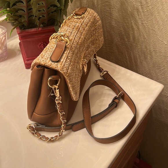 Steve Madden medium size crossbody handbag - Picture 2 of 13